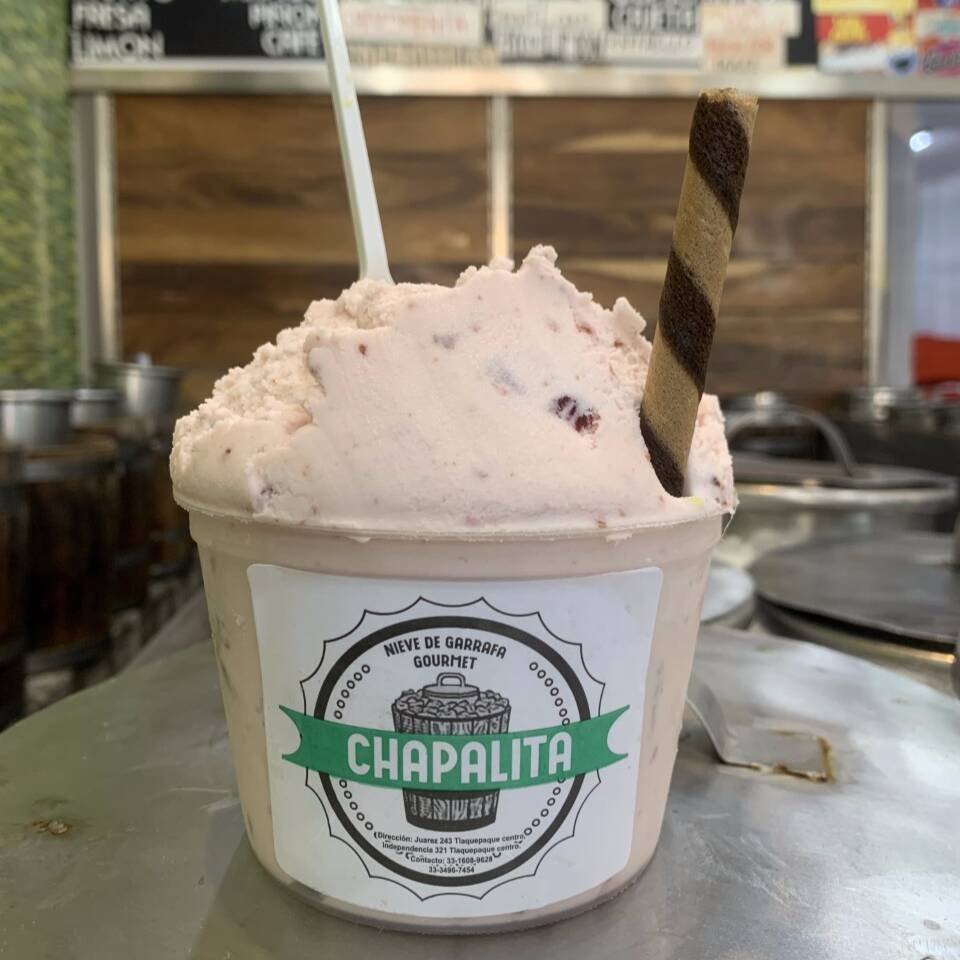Medio litro de nieve yogurth