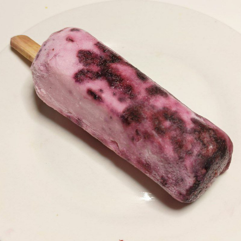 Paleta de Mora con Queso