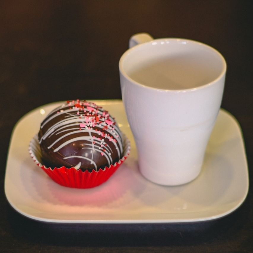 Choco Bomba (16 Oz)
