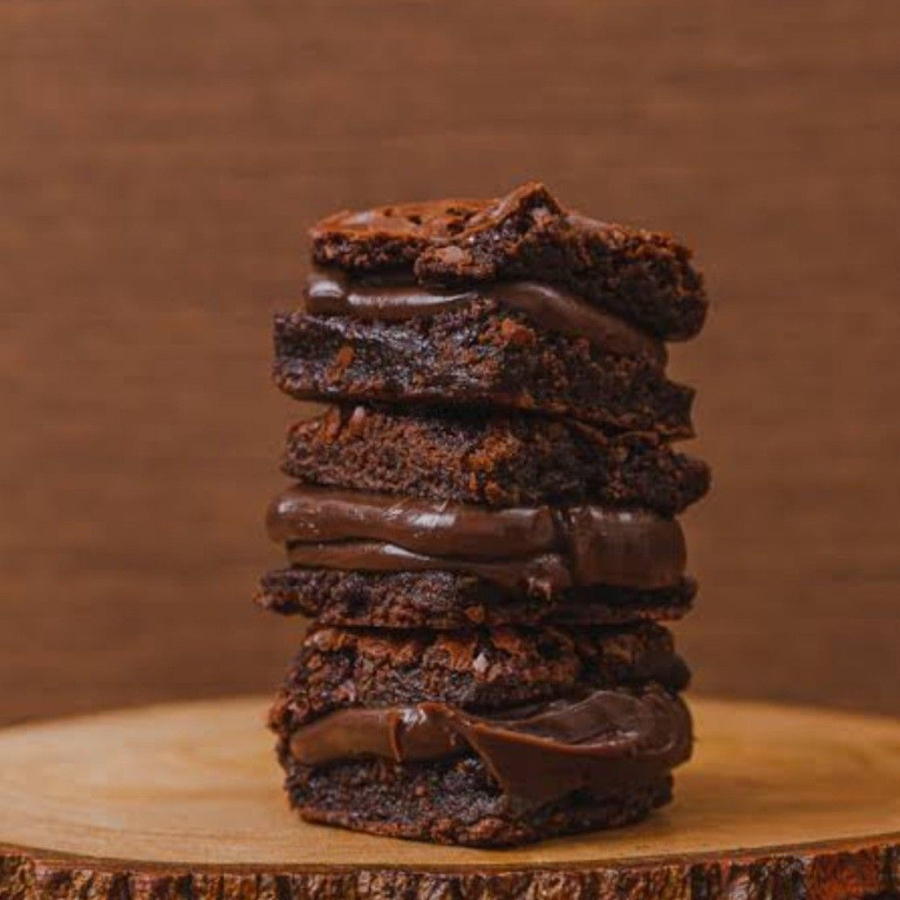 Brownie recheado com brigadeiro ao leite
