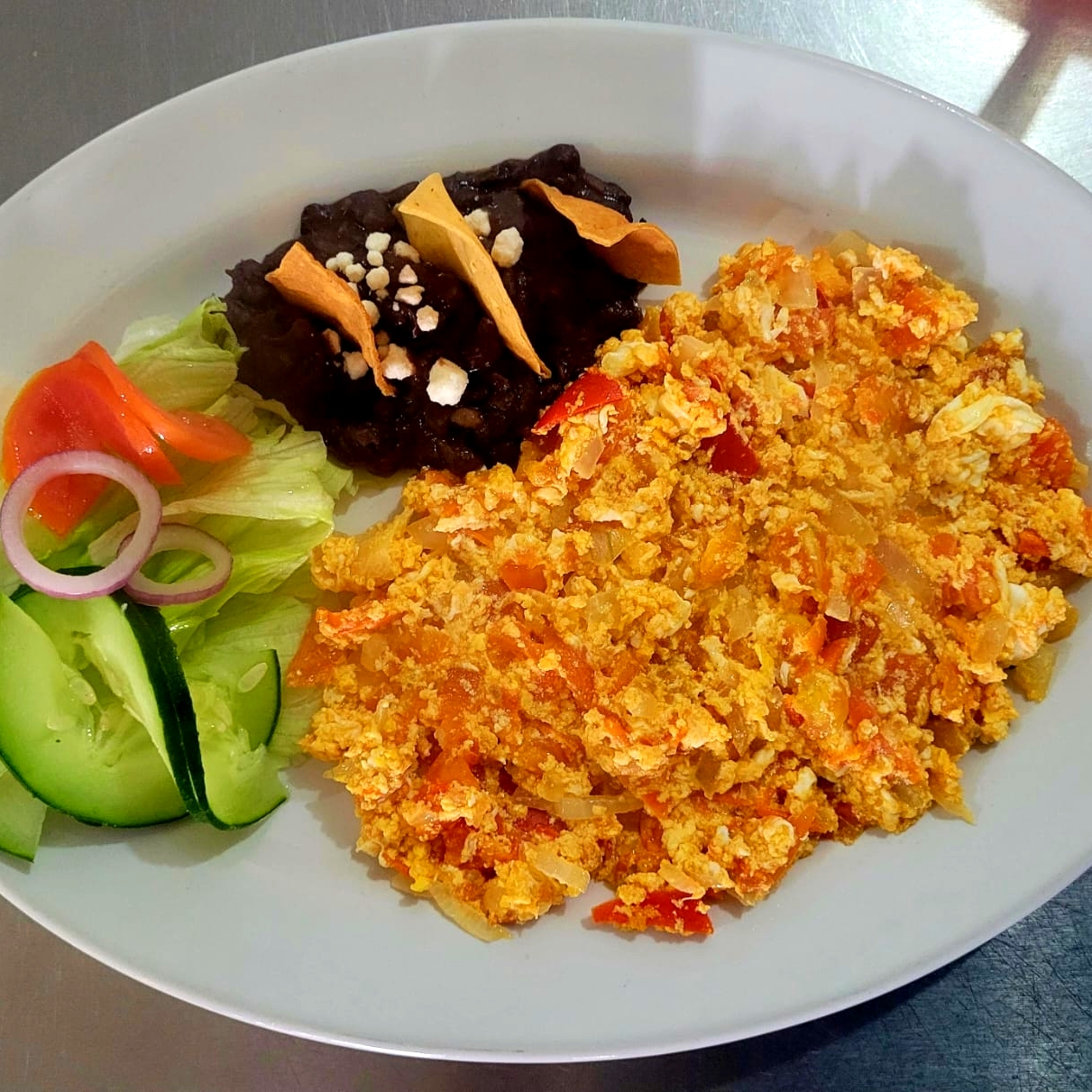 Huevos a la Mexicana