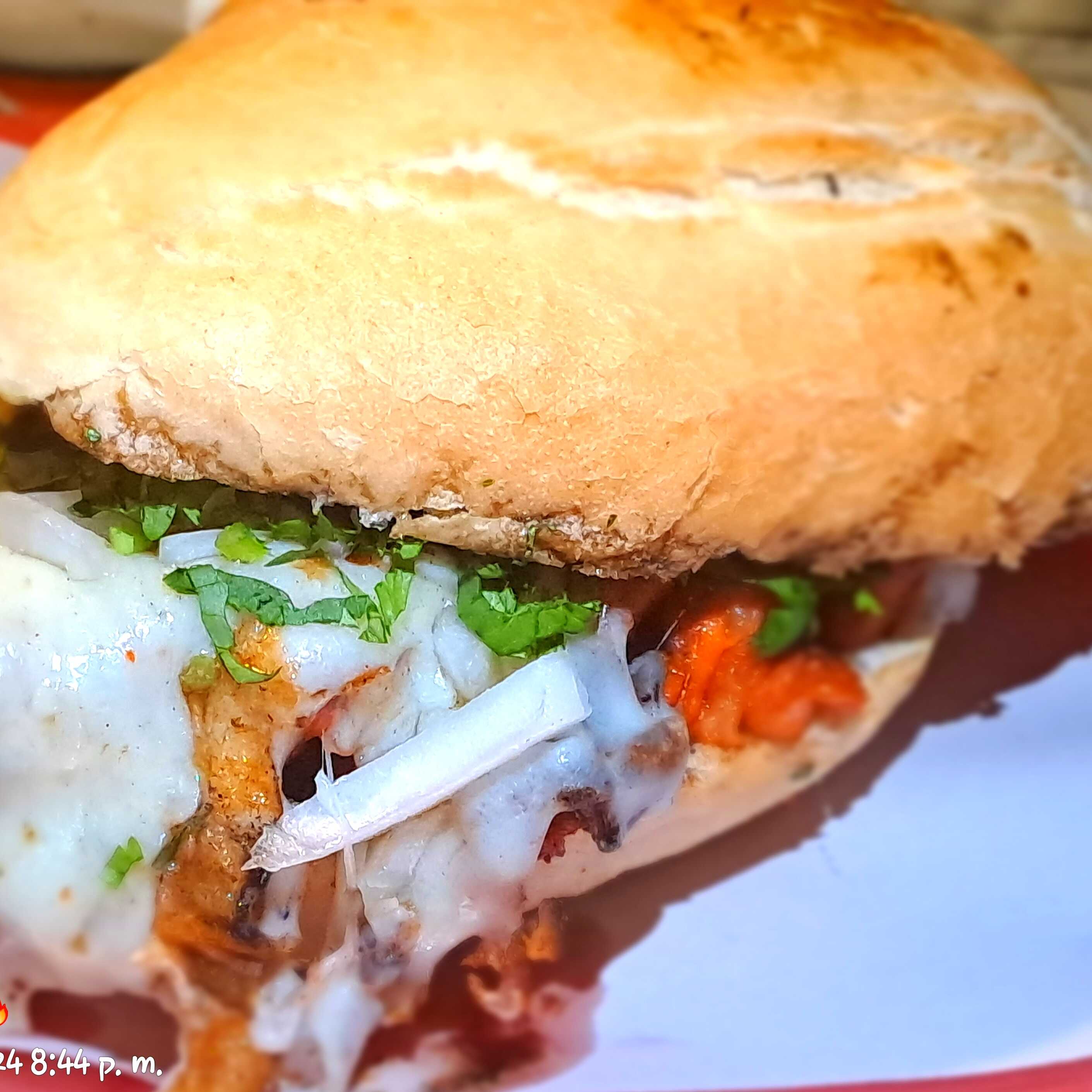 Combo 3 - 2 tortas de carne asada + 1 soda