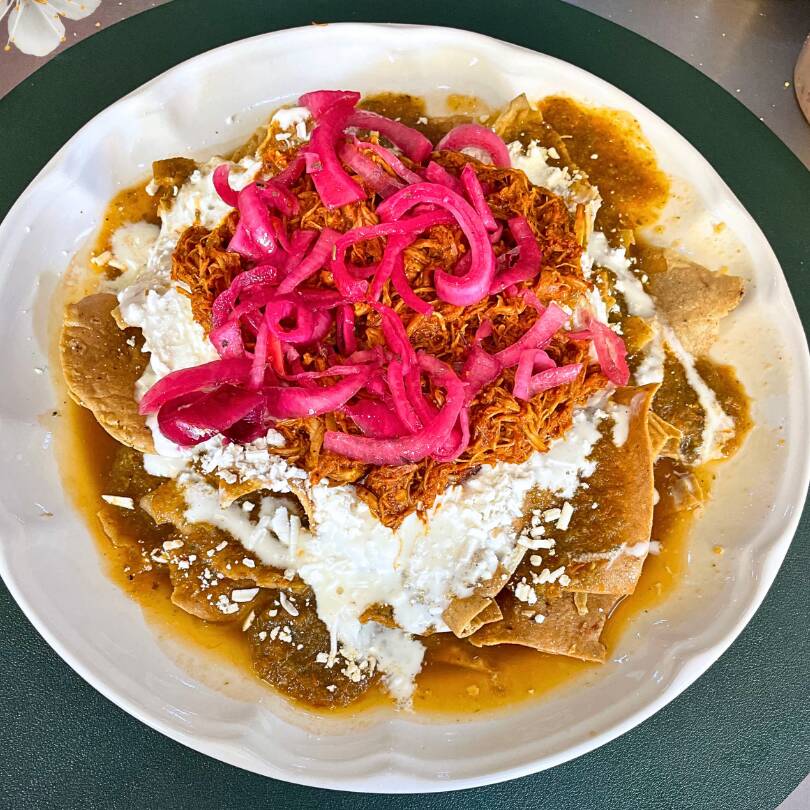 Chilaquiles con Cochinita