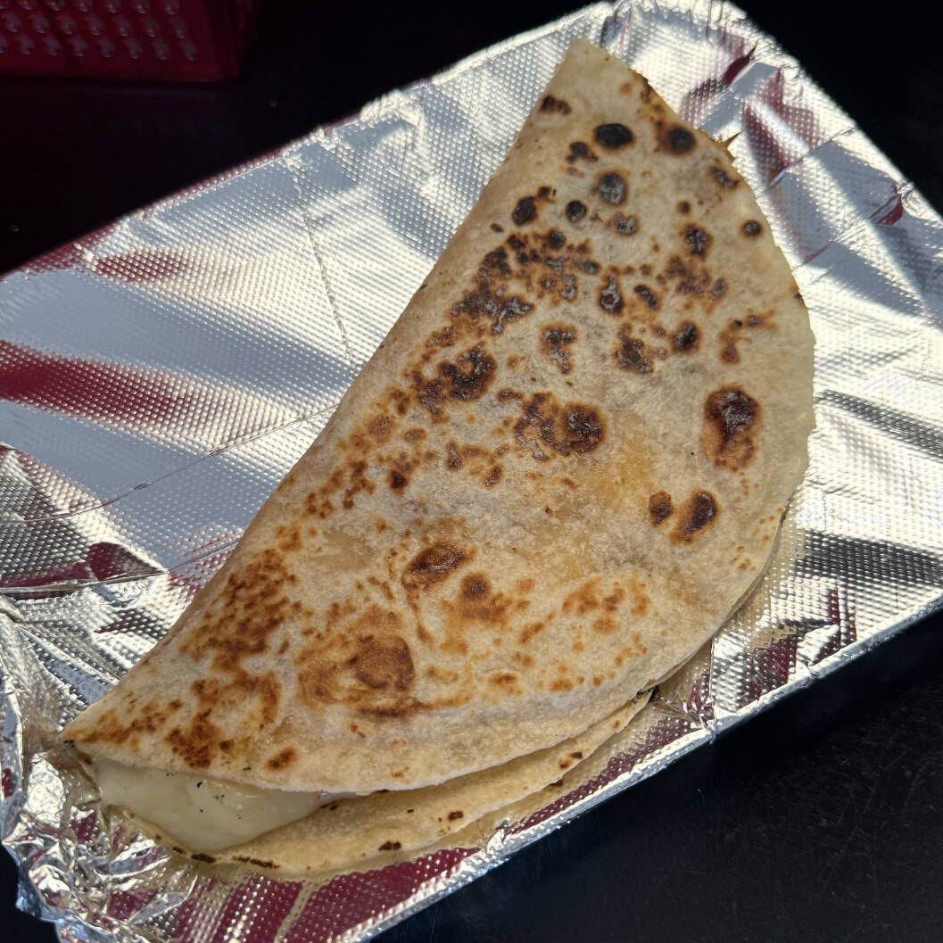 Quesadilla De Machaca