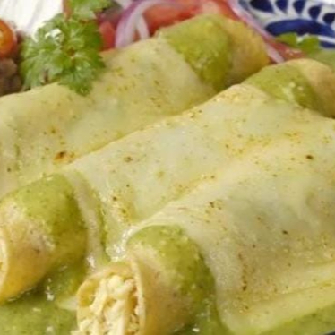Enchiladas Suizas pollo