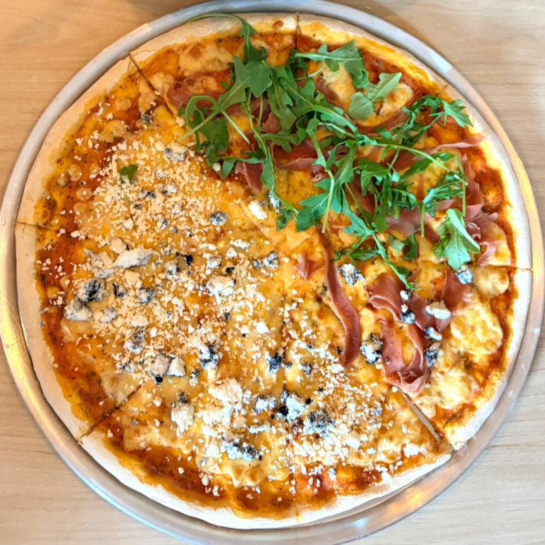 Pizza 4 Quesos *Pingüino*