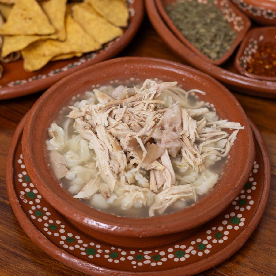 Pozole Blanco Chico