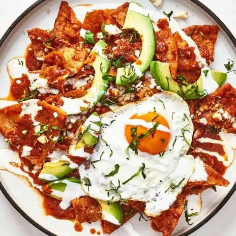 Chilaquiles Rojos, Verdes o Mixtos