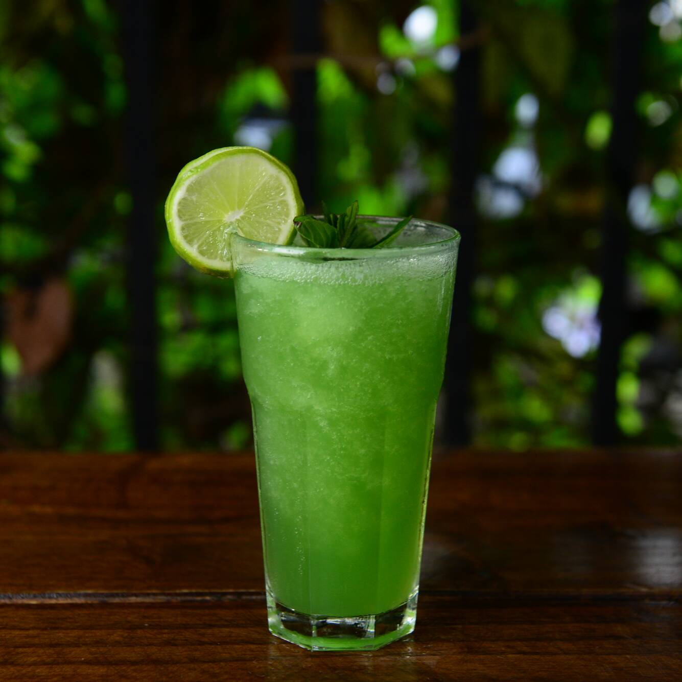 Limonada de hierbabuena