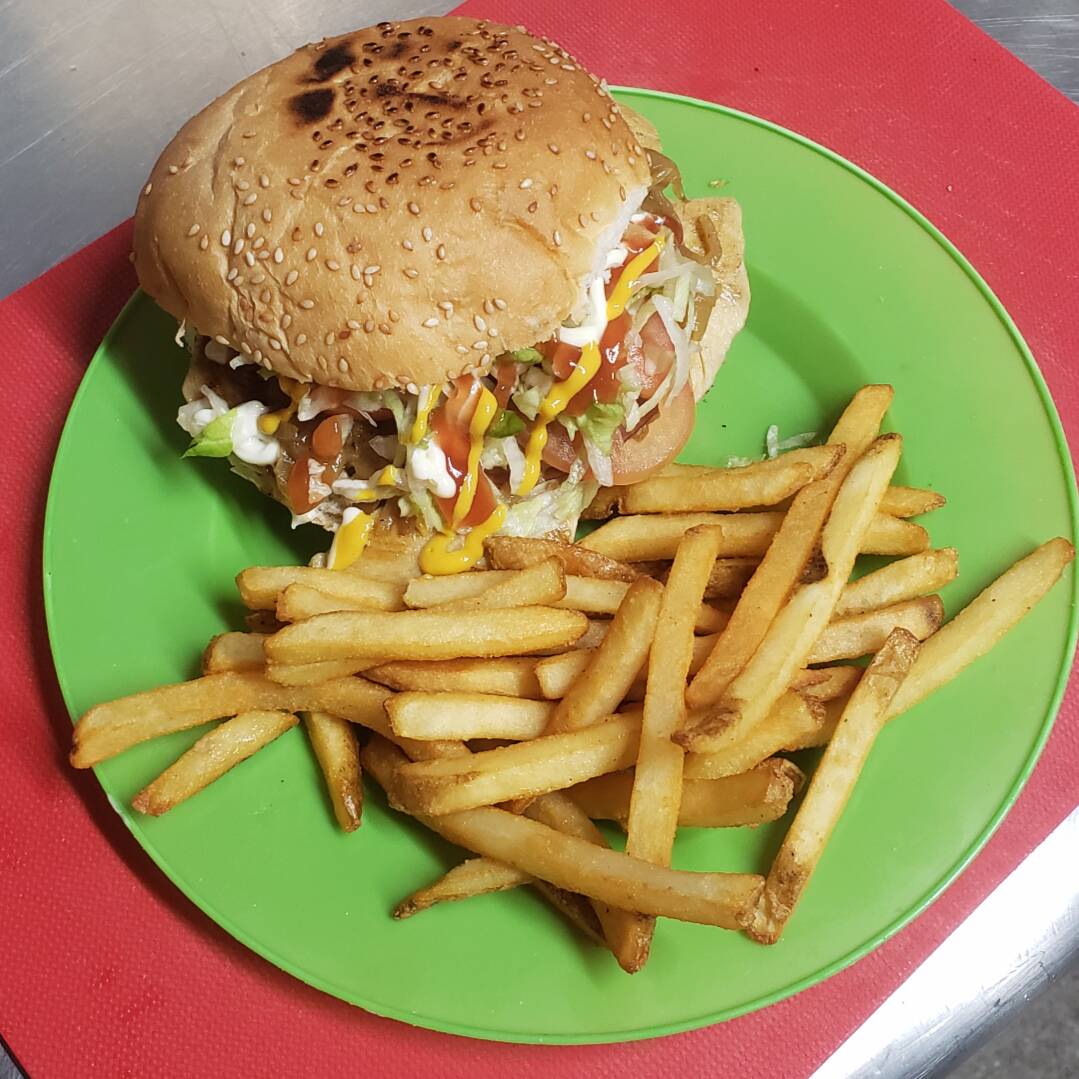 Combo Hamburguesa de Pollo y Papas
