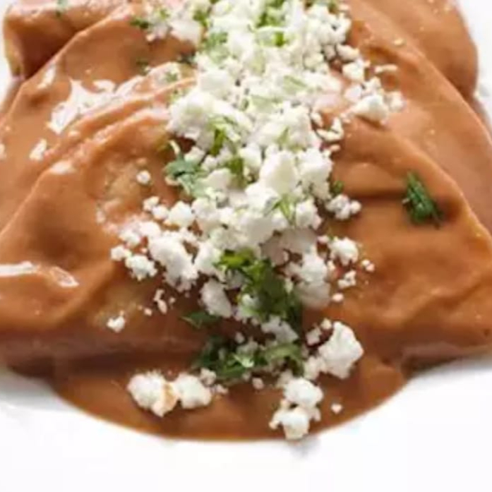 Enfrijoladas con Pollo