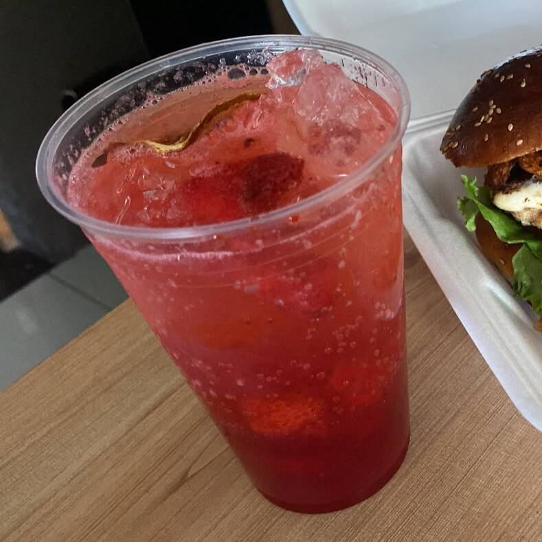 Limonada de Frutos Rojos
