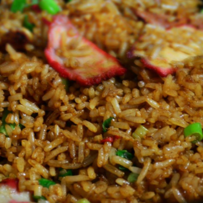 Arroz con Carne de Res Medio