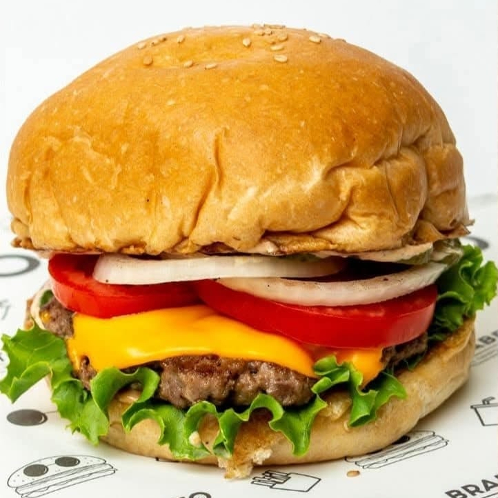 Cheese Burger y Porción de Papas