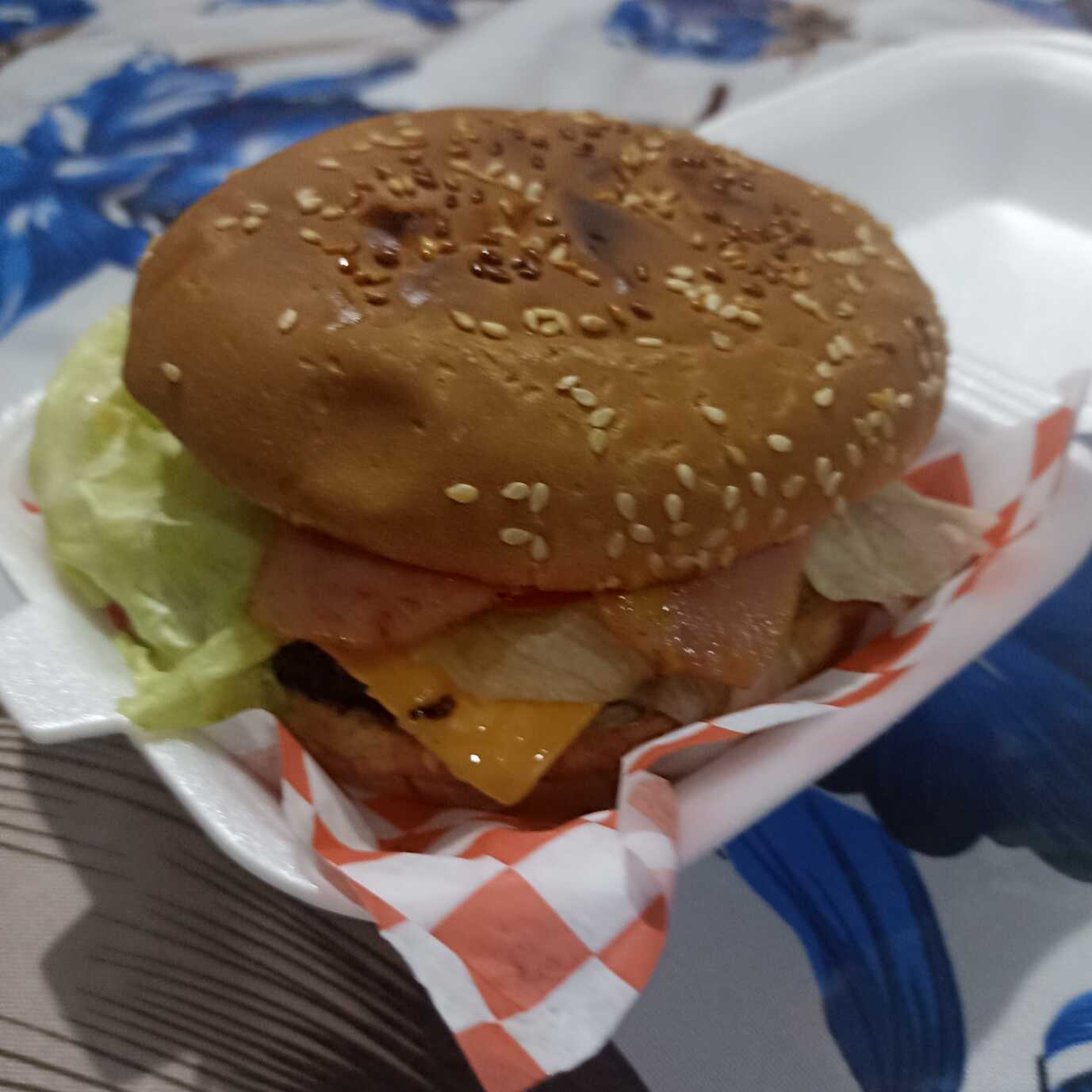 Hamburguesa Clásica