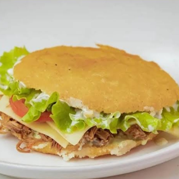 La exquisita (queso y pollo)