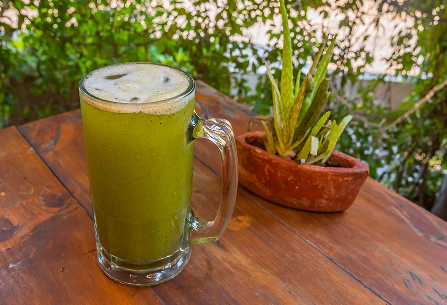 Agua Frescas de Litro