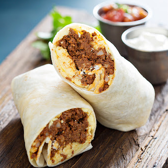 Burritos de Carne con Huevo y Queso Americano