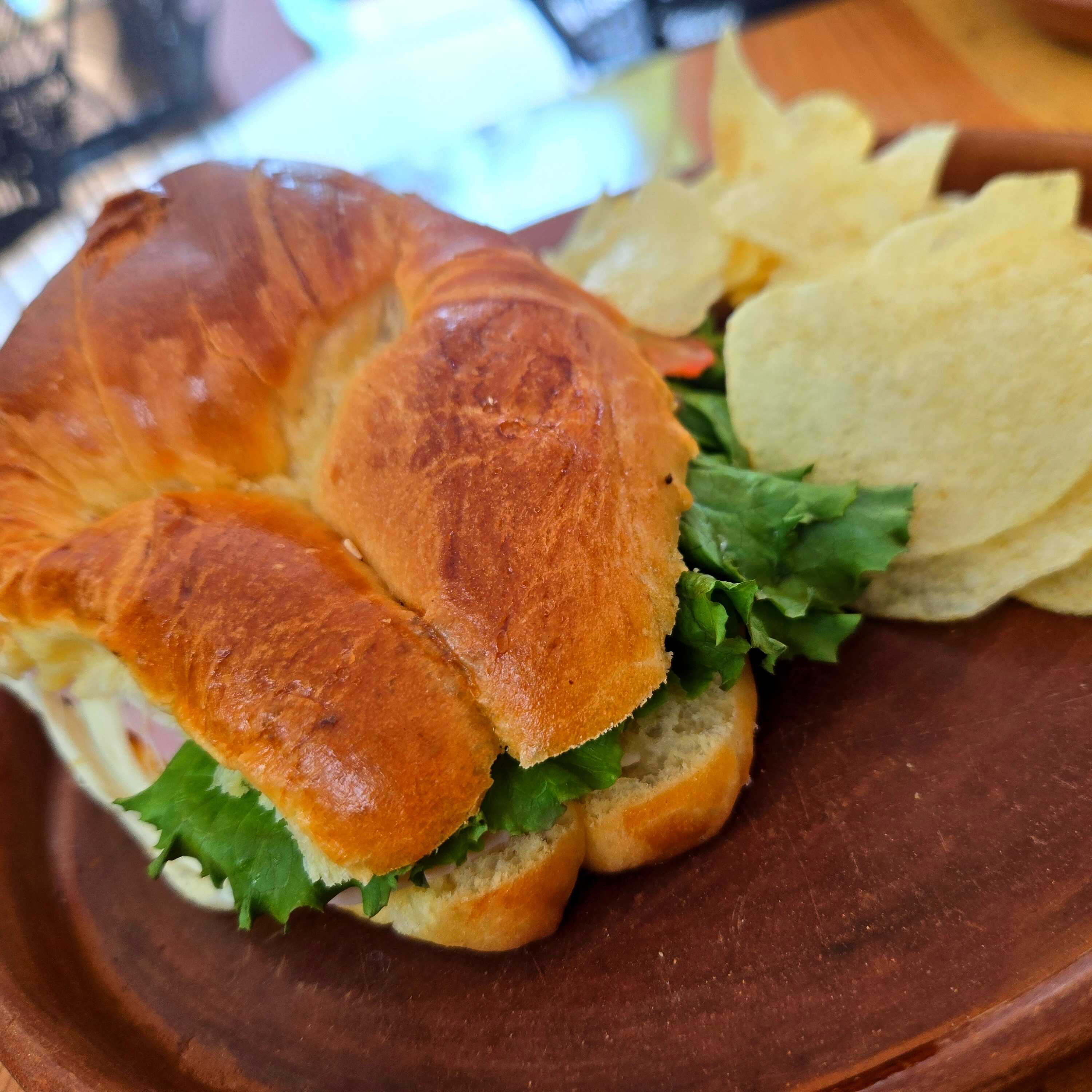 Croissant de Pollo