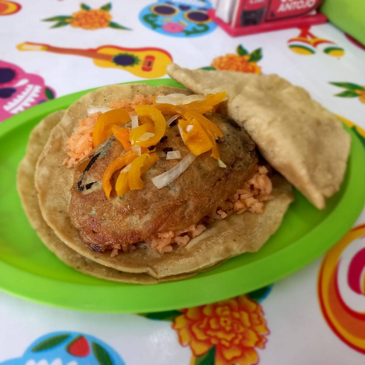 PLATILLO DE MILANEZA DE POLLO
