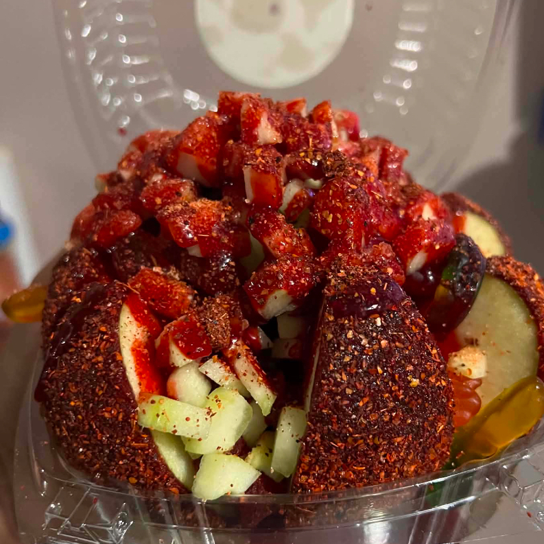 MANZANA PREPARADA CON PEPINO PICADO 2 PERSONAS