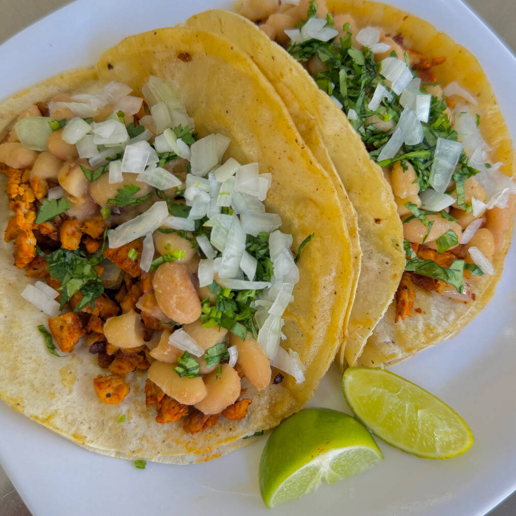 Taco de Adobada