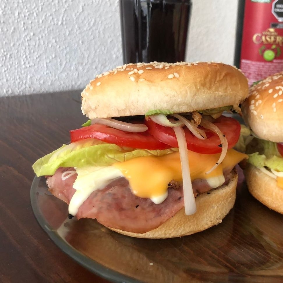 Hamburguesa Hawaiana