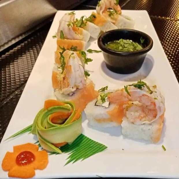 Aguachile Roll