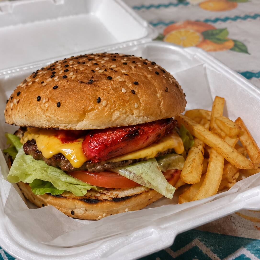 Hamburguesa🍔 "La Pecadora😈" Con Papas🍟