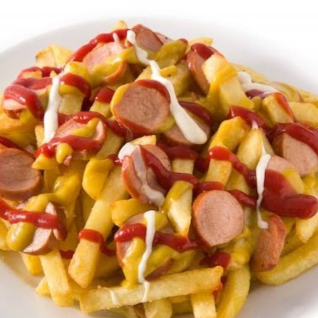 Papas a la Francesa con Salchicha