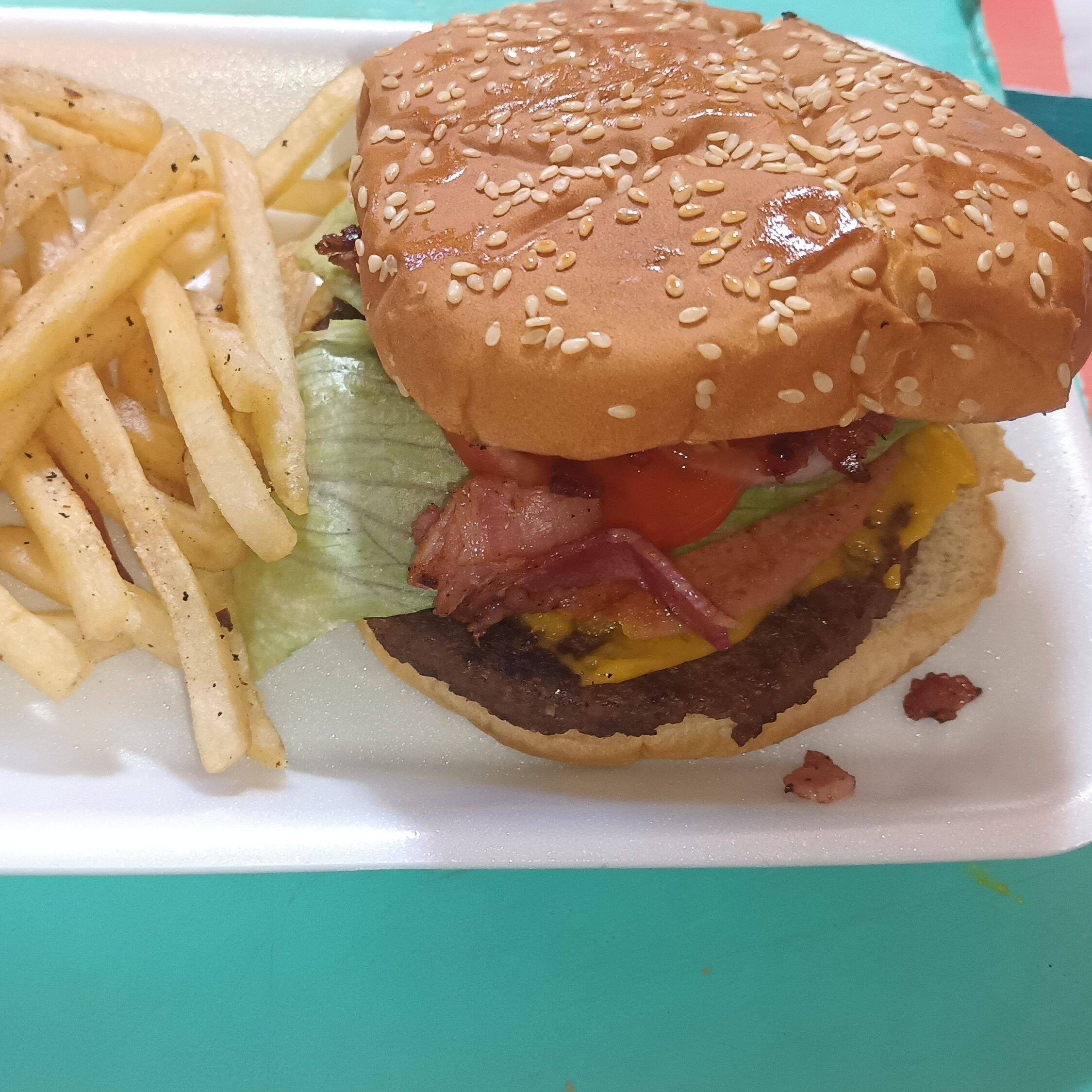 Hamburguesa con Tocino