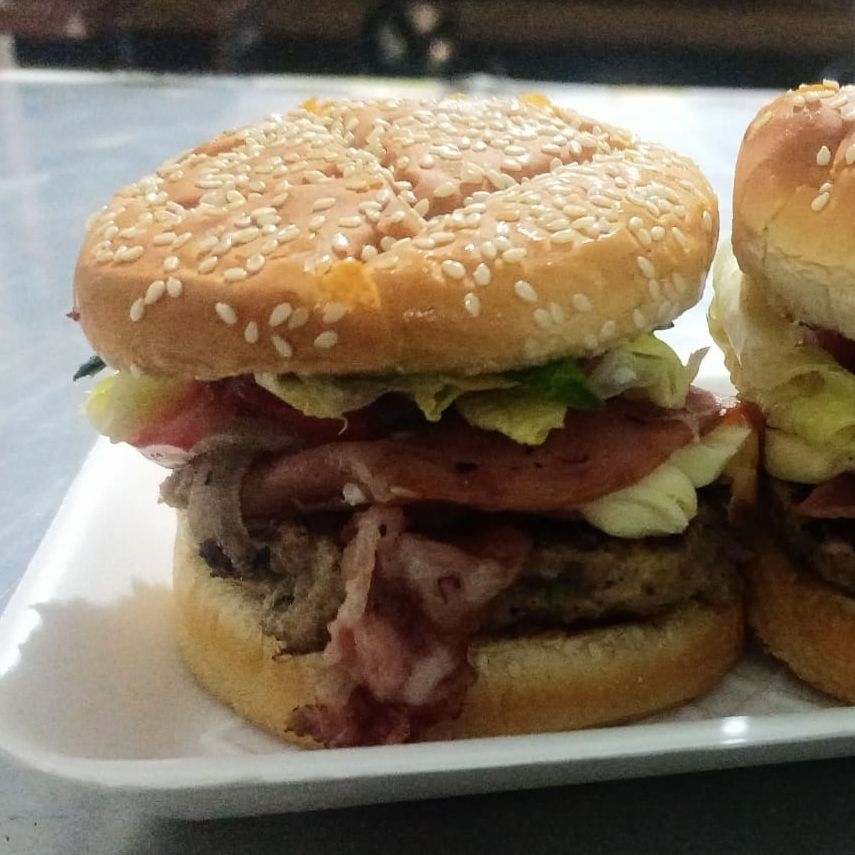 Hamburguesa Suprema