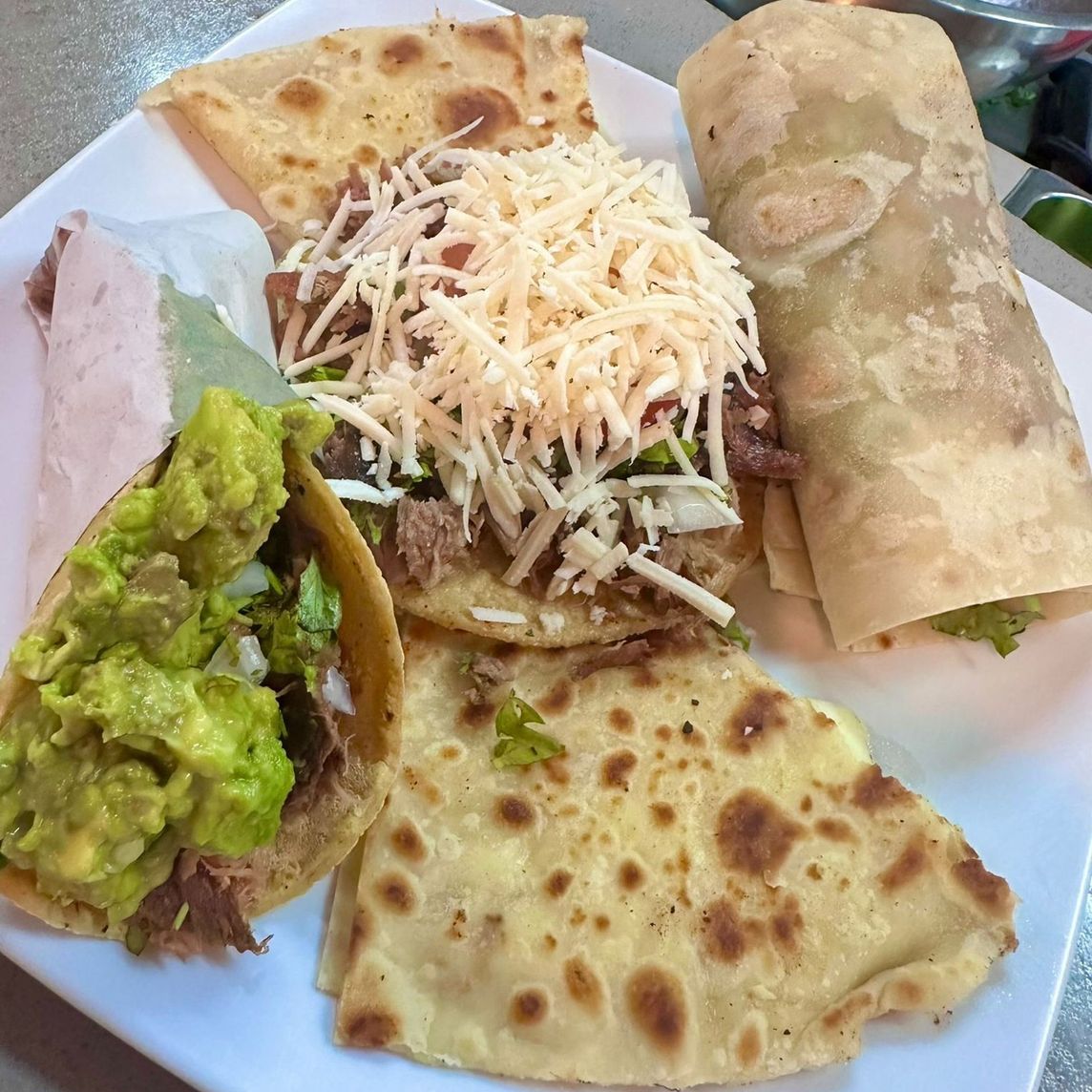 Combinacion Cachanilla Carnitas