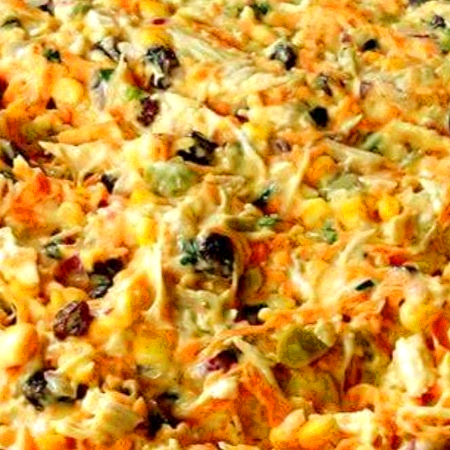 porçao de salpicao ( frango desfiado , maionese,milho, e cenoura ralada )