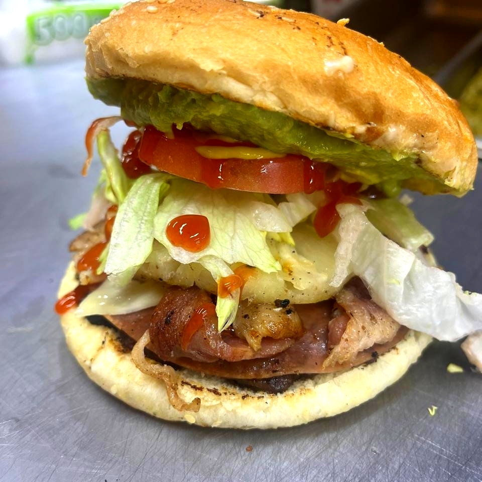 Hamburguesa Hawaiana Especial
