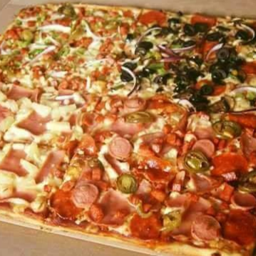 Pizza Cuadrada 4 sabores