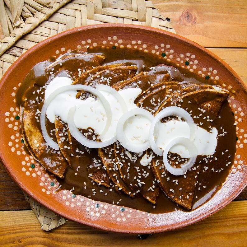 Enchiladas de Mole (4 Piezas)