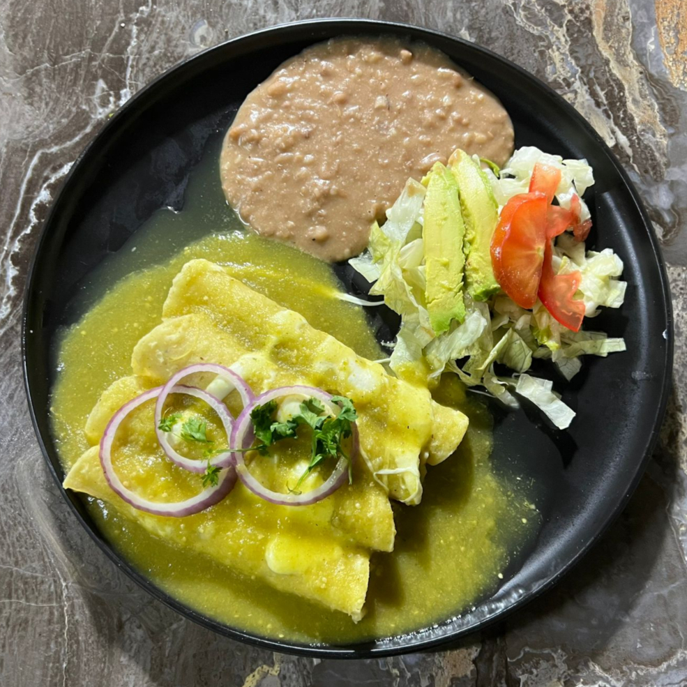 Enchiladas suizas de pollo (4)