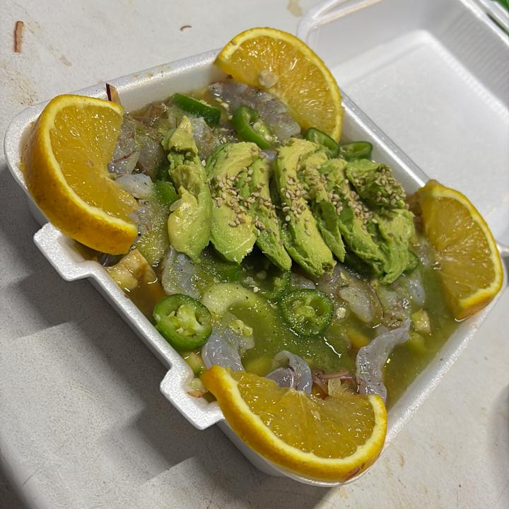 Orden de aguachile grande