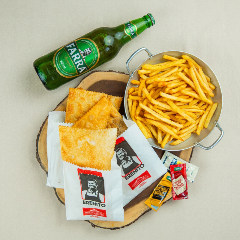 Acompanha 3 Pastéis Comuns Suculentos, 1 Batata Frita Simples Crocantes e 1 Refrigerante 600ml !