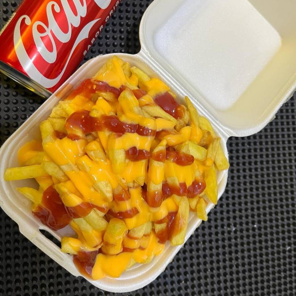 MEDIO KILO DE PAPAS A LA FRANCESA