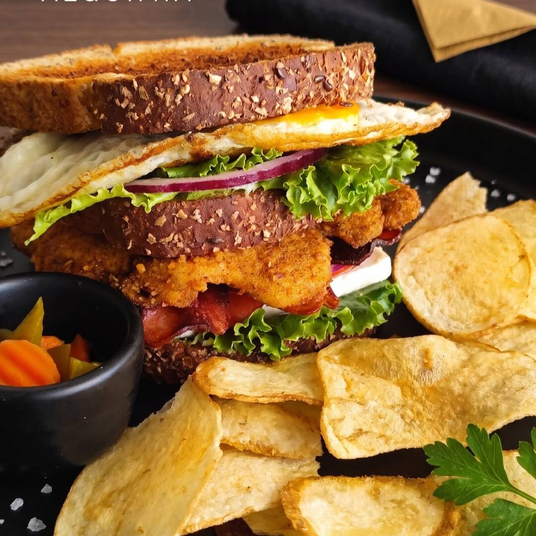 Sandwich Club