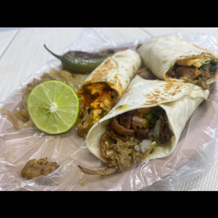Burrito pastor, burrito tripa, burrito deshebrada