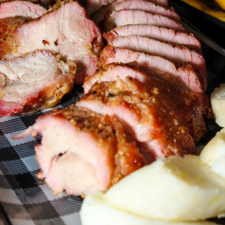 Picada de Chicharron y Chorizo