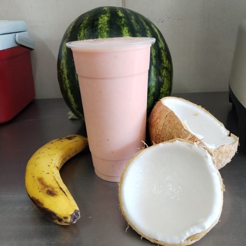 Milkshake Sandia, Banano, y Crema de Coco