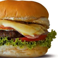 Alface tomate milho queijo presunto maionese amburgue artesanal.