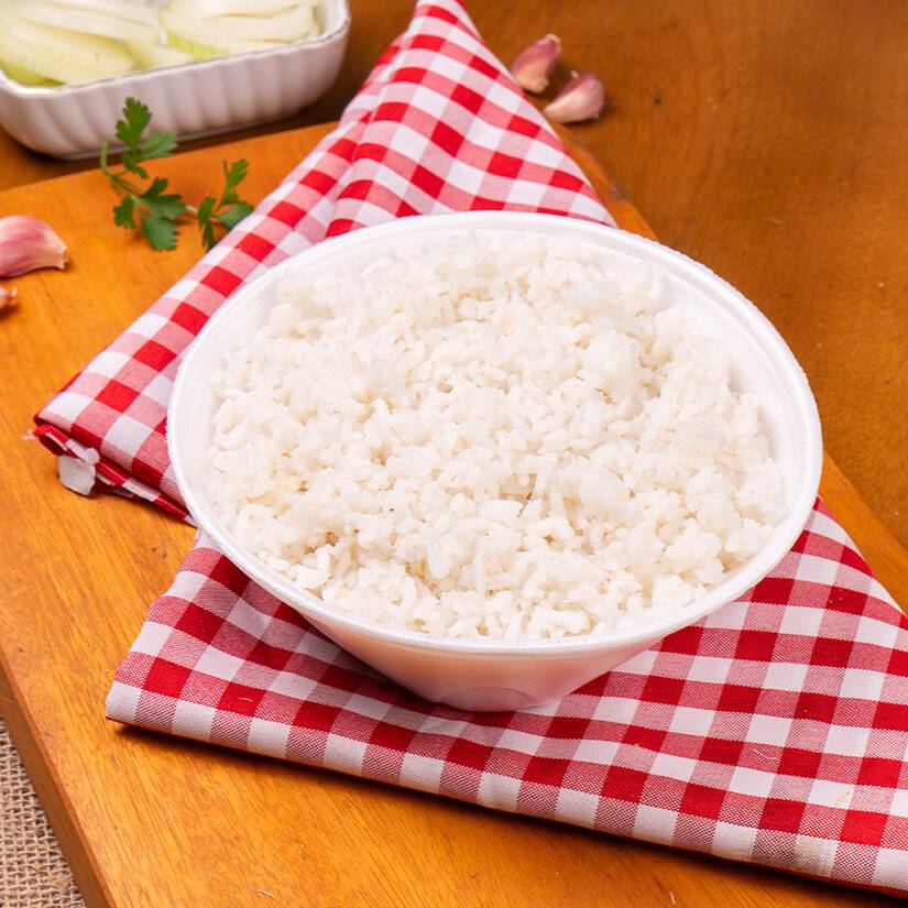 Dentro de uma embalagem de isopor h1