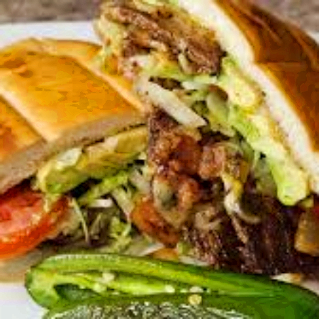Tortas de Carne Asada