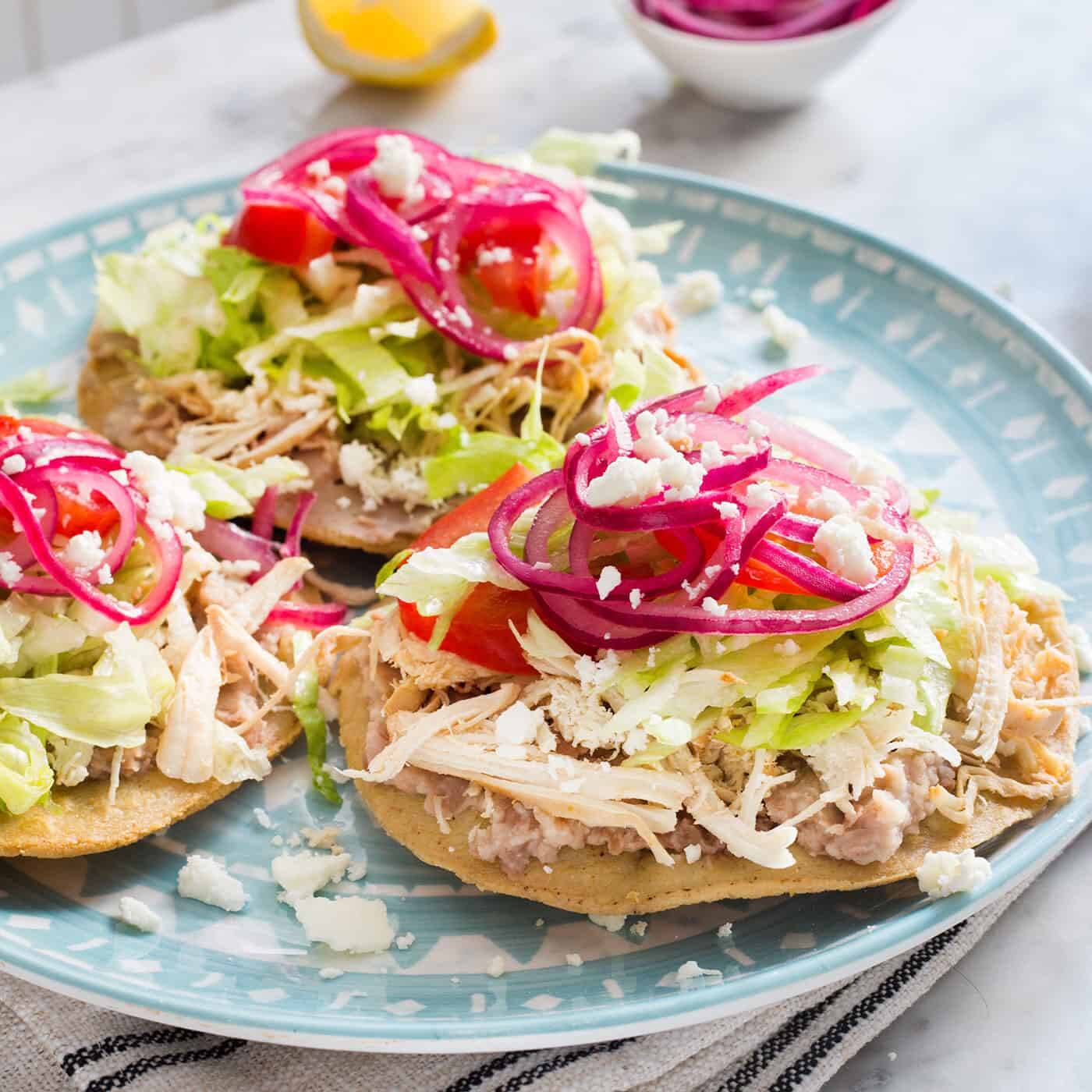 Tostadas Carne Molida a la Mexicana