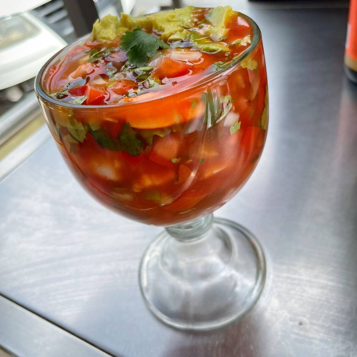 Coctel triple (Camarón/Pulpo/Ostión)